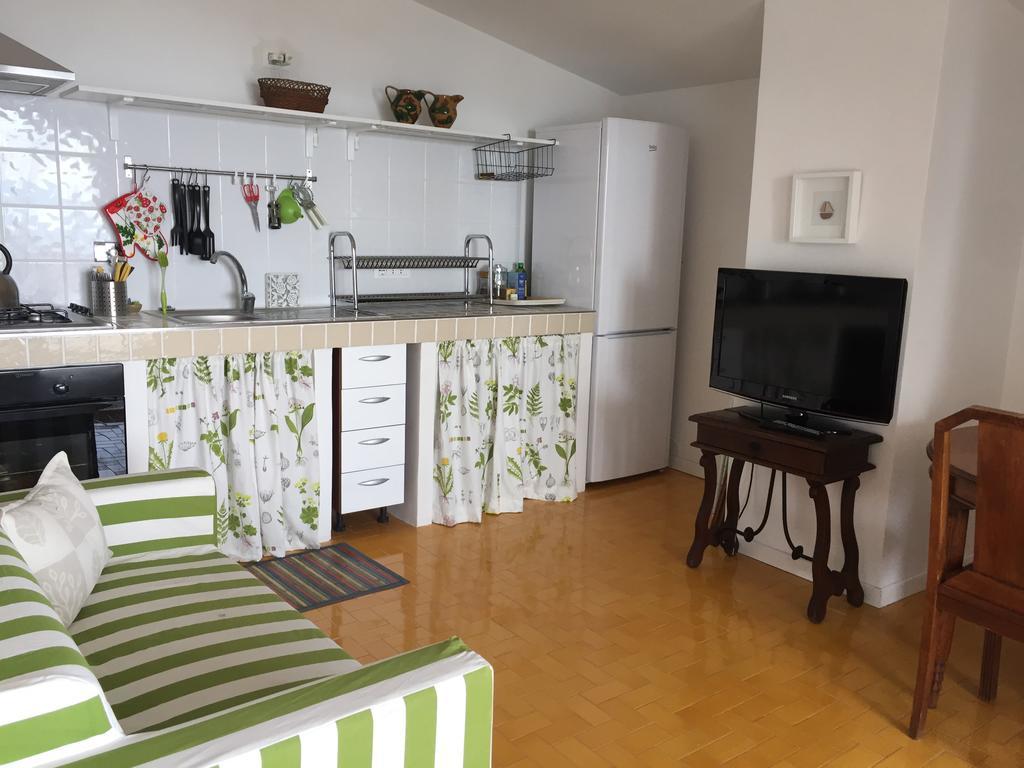 Verde Blu Lakefront Boutique Holiday Apartments Trevignano Romano Exterior foto
