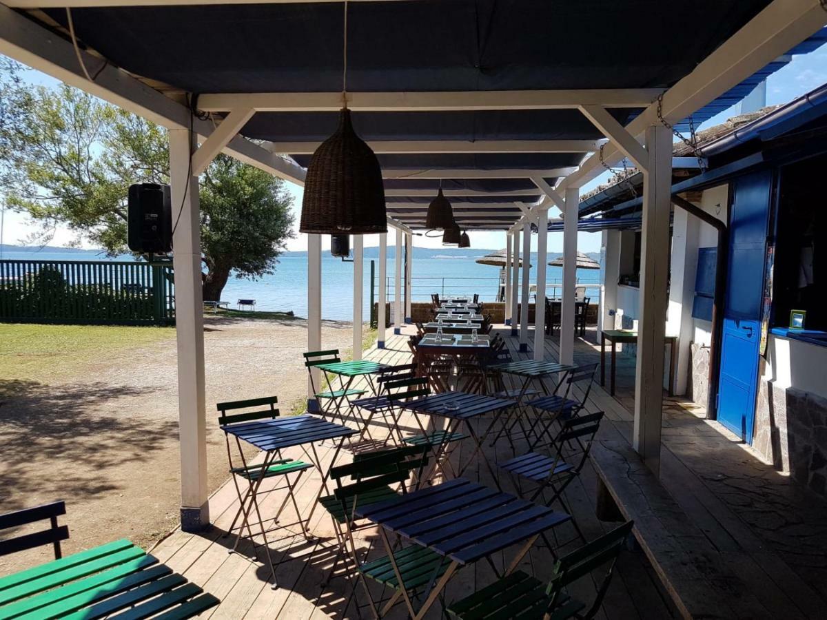 Verde Blu Lakefront Boutique Holiday Apartments Trevignano Romano Exterior foto